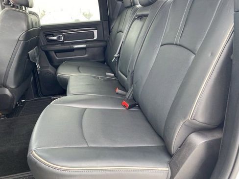 Used 2016 RAM 2500 Limited image 31