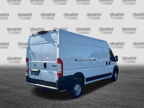 Used 2025 RAM ProMaster 2500 w/ Convenience Group FWD image 9