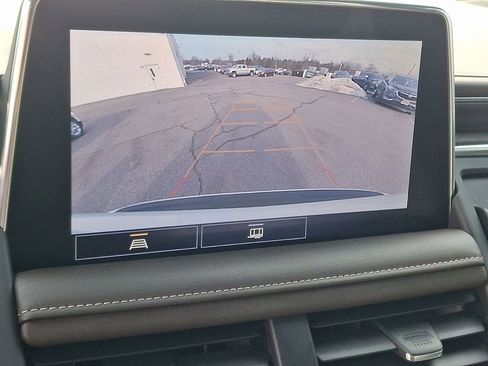 Used 2021 GMC Yukon SLT image 5