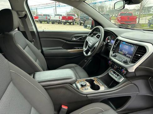 Used 2023 GMC Acadia SLE w/ Driver Convenience Package image 23