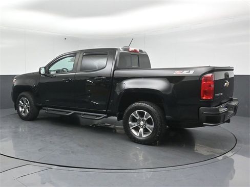 Used 2017 Chevrolet Colorado Z71 image 5