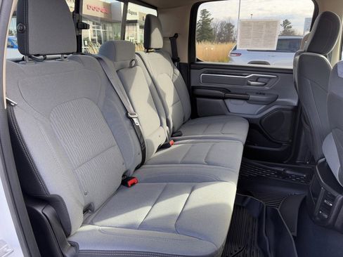 Used 2019 RAM 1500 Big Horn image 15