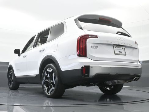 Used 2023 Kia Telluride S w/ S Sunroof Package image 58
