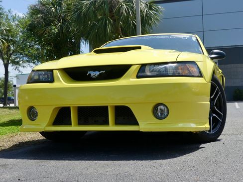 Used 2001 Ford Mustang GT image 76