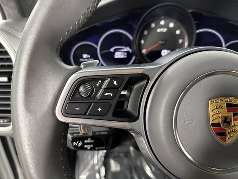 Certified 2021 Porsche Cayenne GTS AWD/4WD image 39