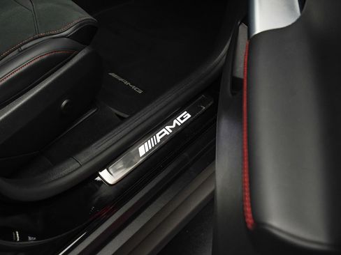 Used 2025 Mercedes-Benz GLC 43 AMG 4MATIC image 46