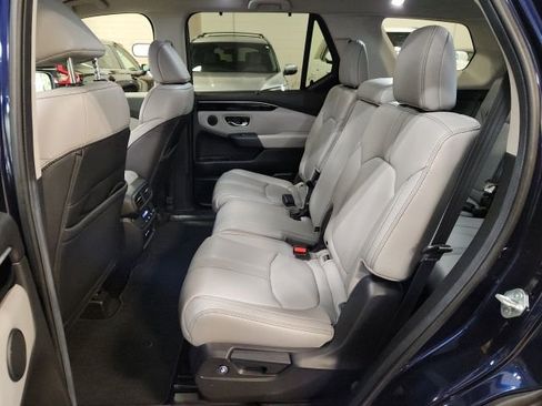 Certified 2025 Honda Pilot EX-L image 23