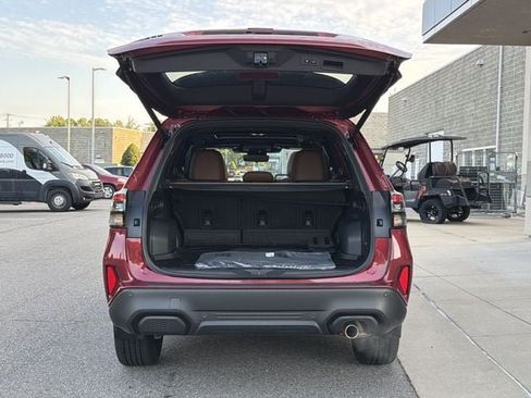 Used 2026 Subaru Forester Touring AWD/4WD image 14