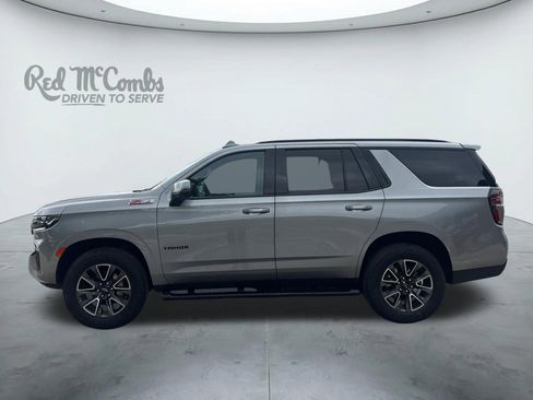Used 2023 Chevrolet Tahoe Z71 w/ Luxury Package AWD/4WD image 2