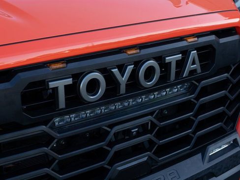 Used 2022 Toyota Tundra TRD Pro AWD/4WD image 8