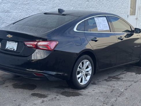 Used 2019 Chevrolet Malibu LT image 3