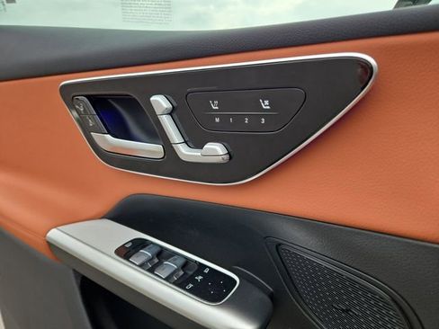 New 2026 Mercedes-Benz GLC 300 4MATIC image 21