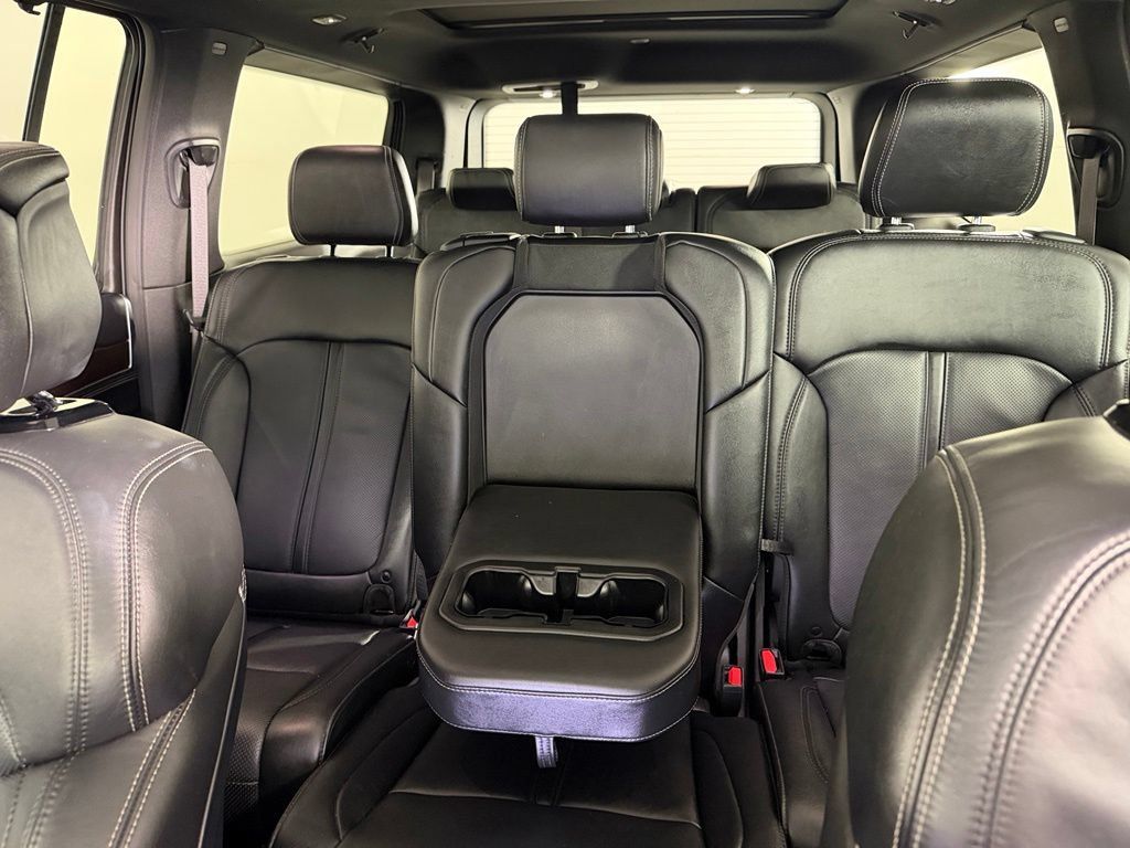 Certified 2023 Jeep Grand Wagoneer 4WD w/ Flexible Seating Group image 19