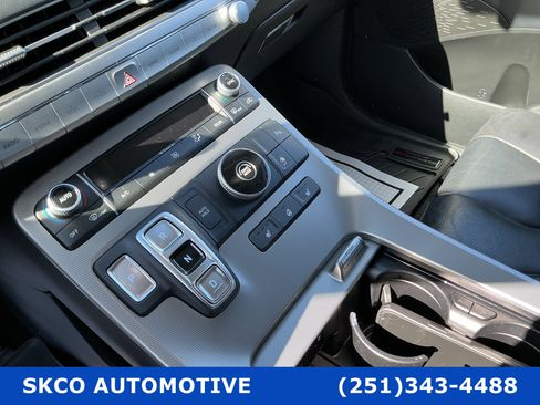 Used 2020 Hyundai Palisade SEL w/ Premium Package image 23