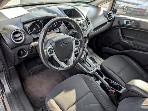 Used 2015 Ford Fiesta SE image 12