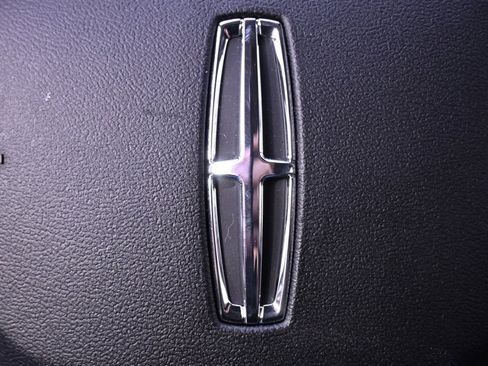 New 2026 Lincoln Corsair Premiere image 34