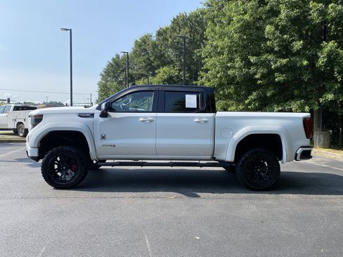 Used 2022 GMC Sierra 1500 AT4 w/ AT4 Premium Package AWD/4WD image 6
