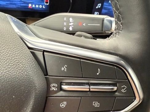 Used 2025 Chevrolet Equinox ACTIV image 41