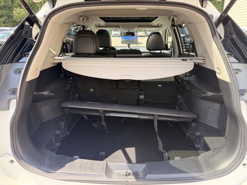 Used 2016 Nissan Rogue SL w/ SL Premium Package AWD/4WD image 31