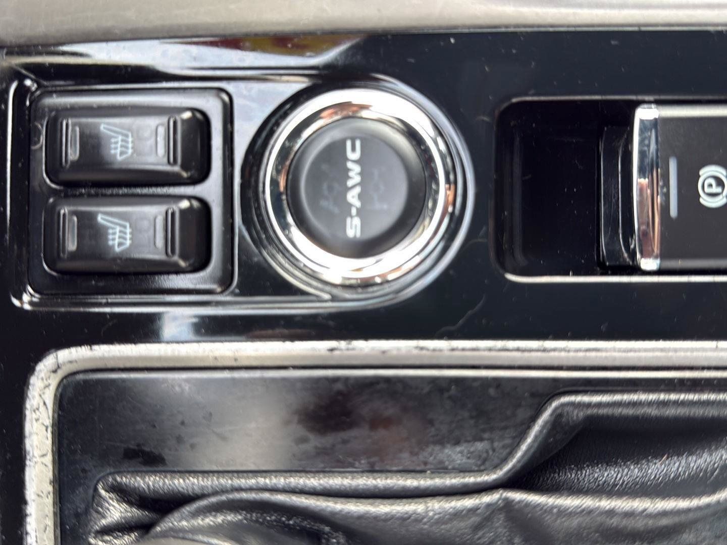 Used 2022 Mitsubishi Eclipse Cross SEL AWD/4WD image 18