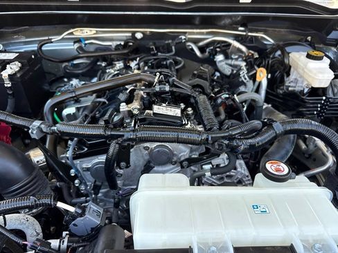 Certified 2024 Toyota Tacoma TRD Sport w/ TRD Sport Upgrade Package AWD/4WD image 31