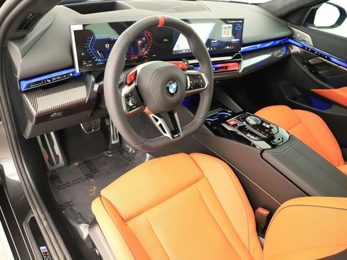 Used 2026 BMW M5 Touring AWD/4WD image 15