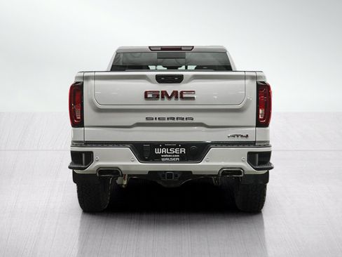 Used 2024 GMC Sierra 1500 AT4 w/ AT4 Preferred Package AWD/4WD image 4
