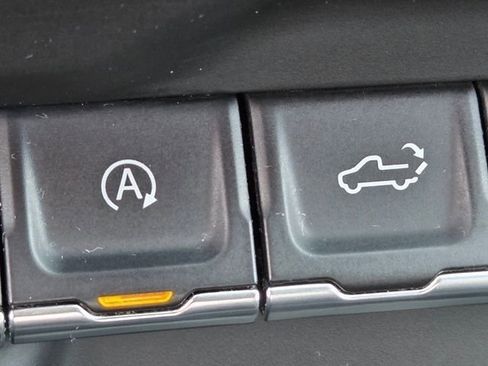 Used 2022 Chevrolet Silverado 1500 W/T w/ Trailering Package image 15