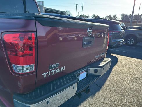 Used 2014 Nissan Titan SV w/ SV Value Truck Package image 6
