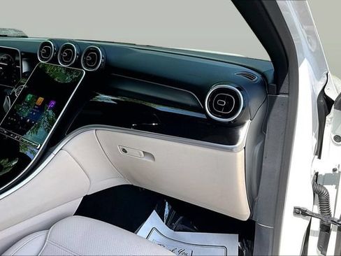 Certified 2026 Mercedes-Benz GLC 300 4MATIC image 29