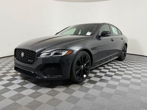 Used 2024 Jaguar XF R-Dynamic SE AWD/4WD image 1