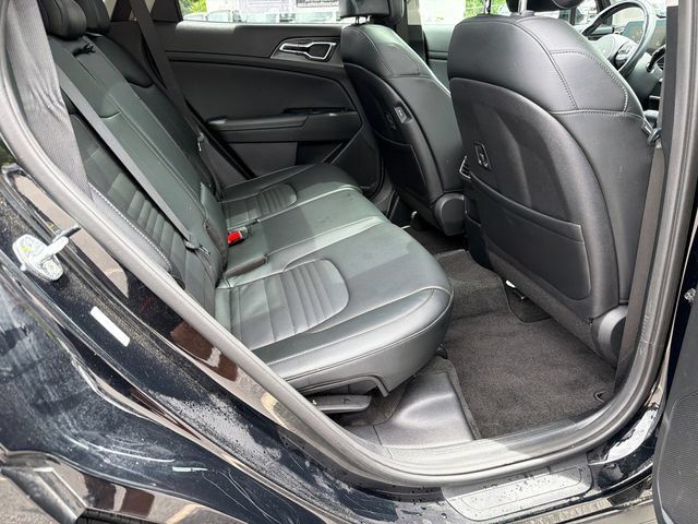 Used 2023 Kia Sportage SX FWD image 15