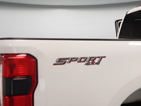 Used 2023 Ford F250 Lariat w/ Lariat Ultimate Package AWD/4WD image 39