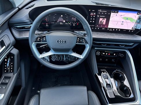 New 2025 Audi Q5 Premium Plus image 11