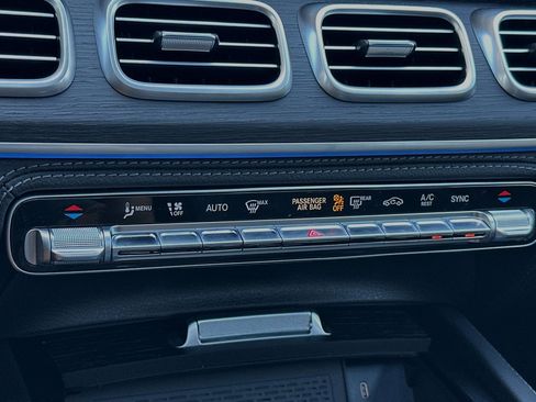 New 2025 Mercedes-Benz GLE 53 AMG 4MATIC Coupe image 25