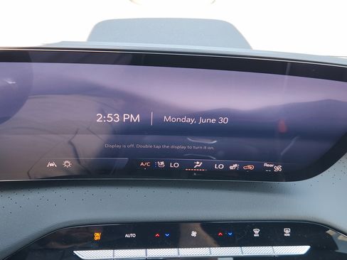 New 2025 Buick Enclave Avenir w/ Trailering Package, 5000 lbs. image 12