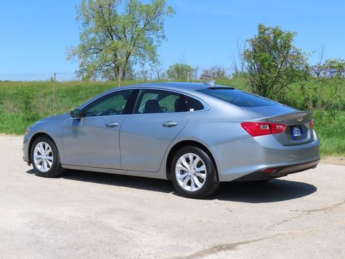 Used 2024 Chevrolet Malibu LT FWD image 15