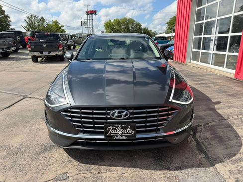 Used 2021 Hyundai Sonata Blue FWD image 3