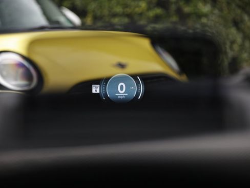 New 2026 MINI Cooper 2-Door Hardtop image 28