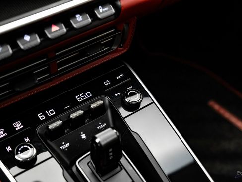 Used 2021 Porsche 911 Turbo S image 69