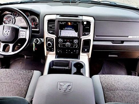 Used 2018 RAM 1500 Big Horn image 14