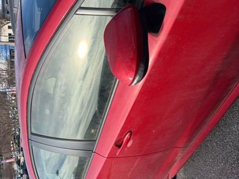 Used 2021 Toyota Corolla Hatchback image 5