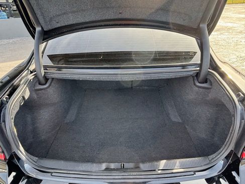Used 2022 Dodge Charger R/T image 10