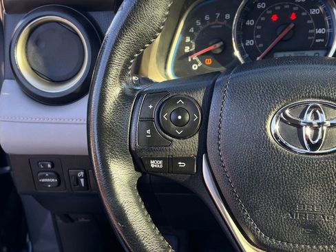 Used 2013 Toyota RAV4 Limited image 16