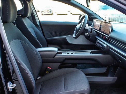 Used 2024 Hyundai Ioniq 6 SE image 40