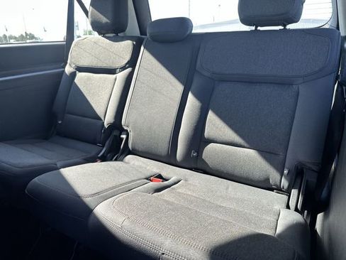 Used 2025 Ford Expedition Max Active AWD/4WD image 27