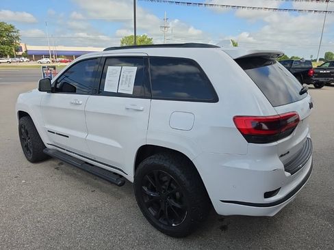 Used 2020 Jeep Grand Cherokee Summit AWD/4WD image 5