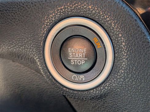 Used 2022 Chrysler 300 S image 30