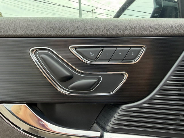 Used 2020 Lincoln Corsair AWD image 21