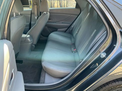 Used 2021 Hyundai Elantra SEL w/ Cargo Package FWD image 14